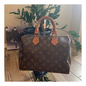 ✨Vintage LV Speedy 25 with crossbody strap
